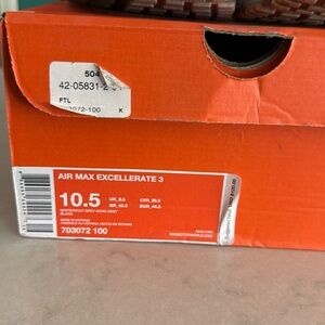 Nike air max excellerate 3 10.5